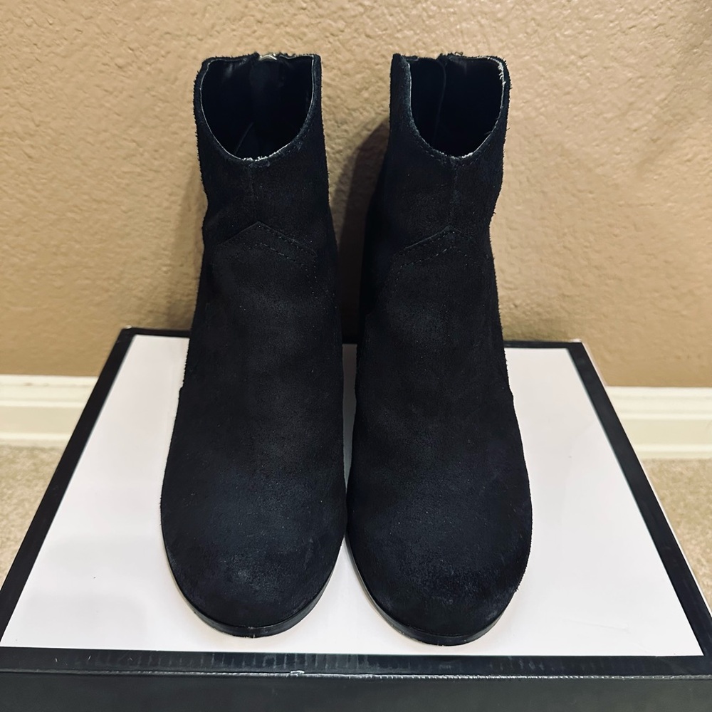 Nine West Black Boots 7 🖤 - Picture 5 of 10